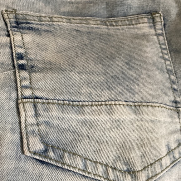 Sold 🪬 Jeanius Jeans by Akademiks - Picture 5 of 10